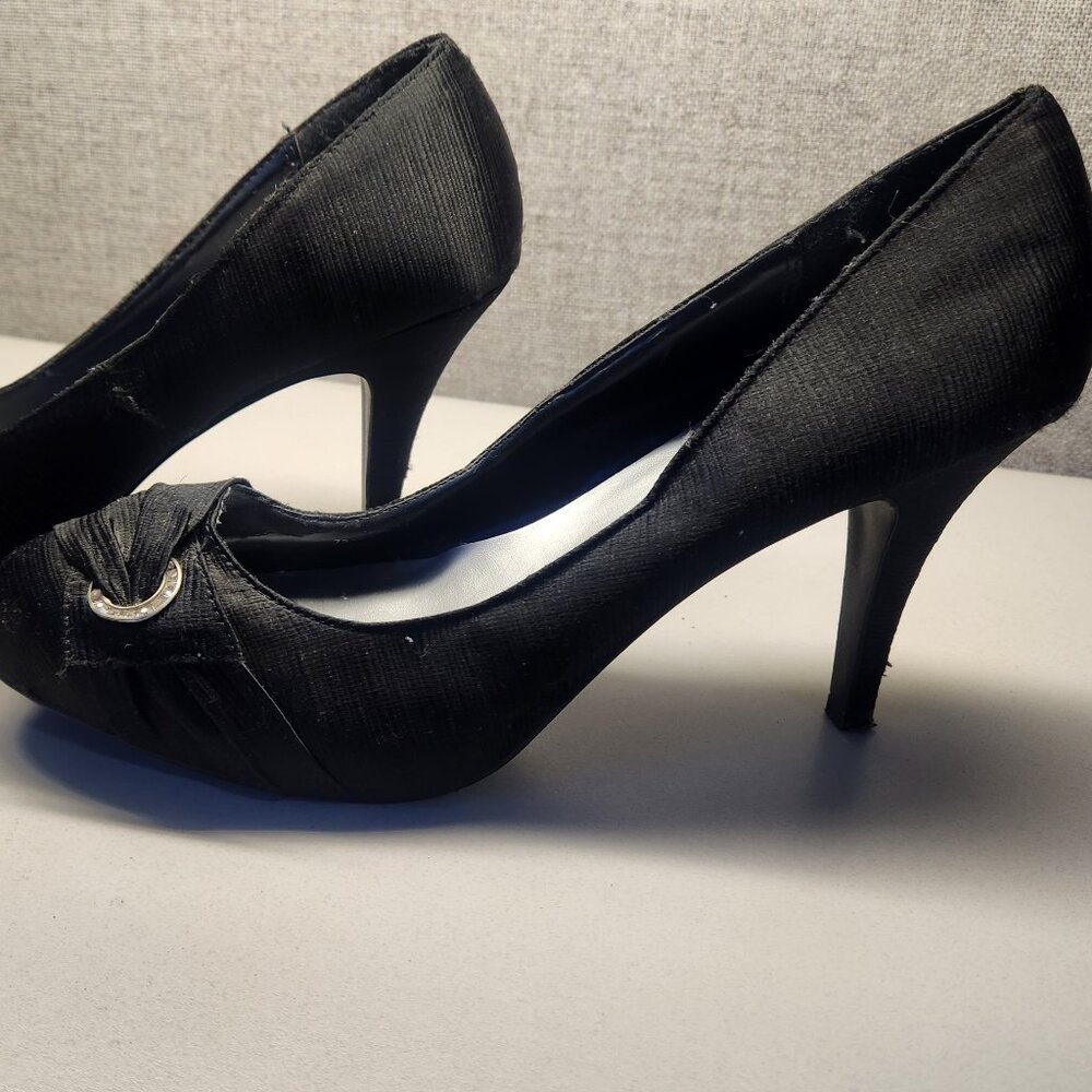 Maurice's Black Buckle Heel